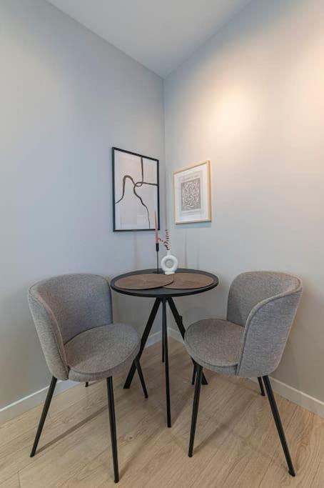 קובנה Lovely 1Bd Central Apartment By Hostlovers מראה חיצוני תמונה